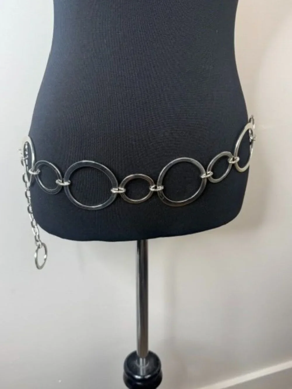 Silver Tone Linked Circles Adjustable Metal Belt Lobster Claw Clasp